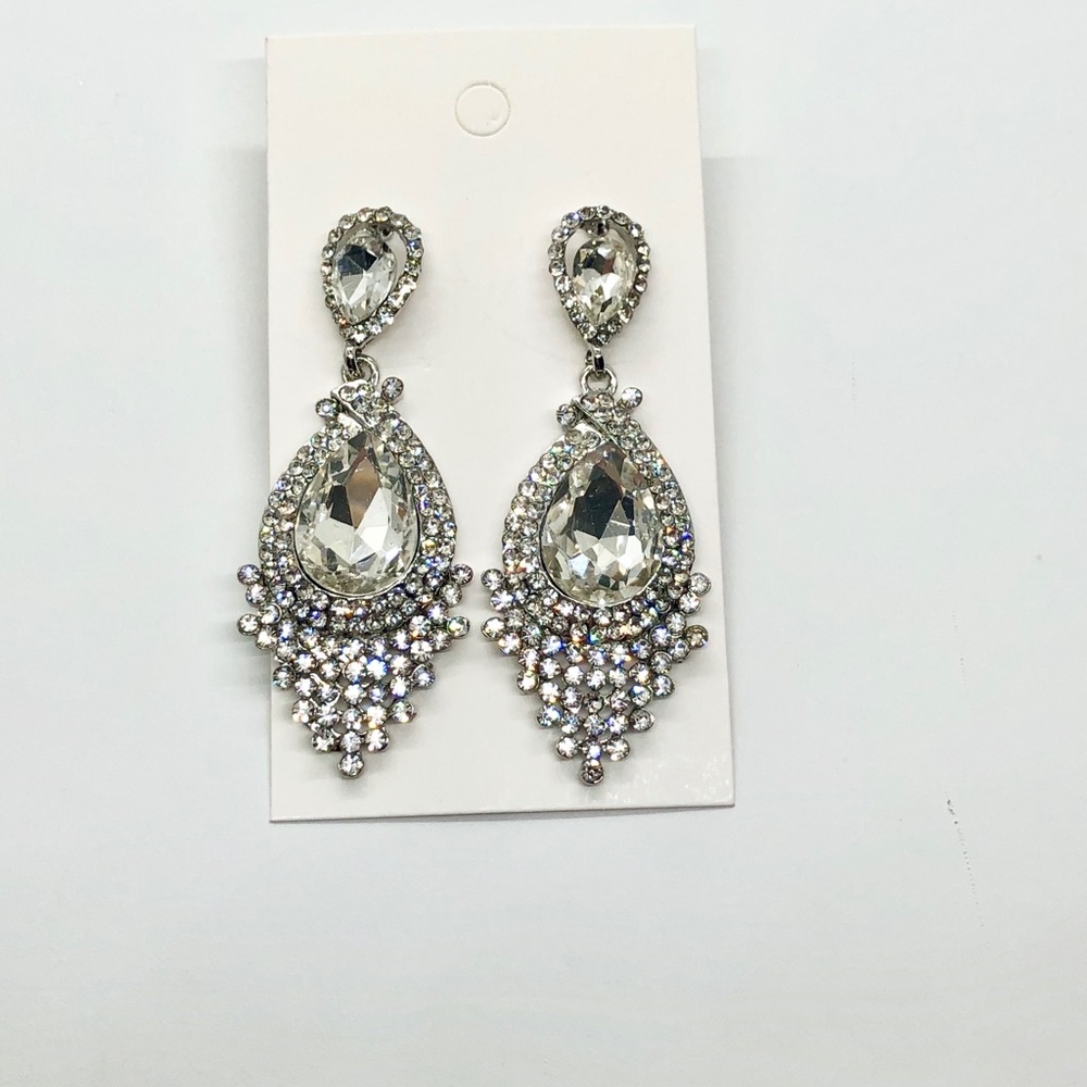 Bridal Silver Chandelier Earrings - Picture 4 of 8